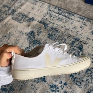 Veja sneakers